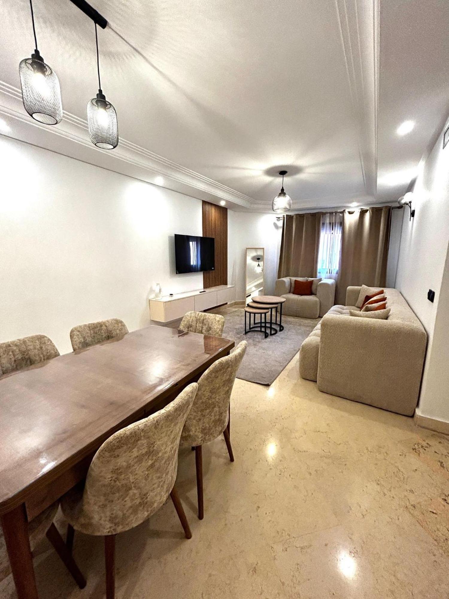 Charmant Appartement A Gueliz Marakeş Dış mekan fotoğraf