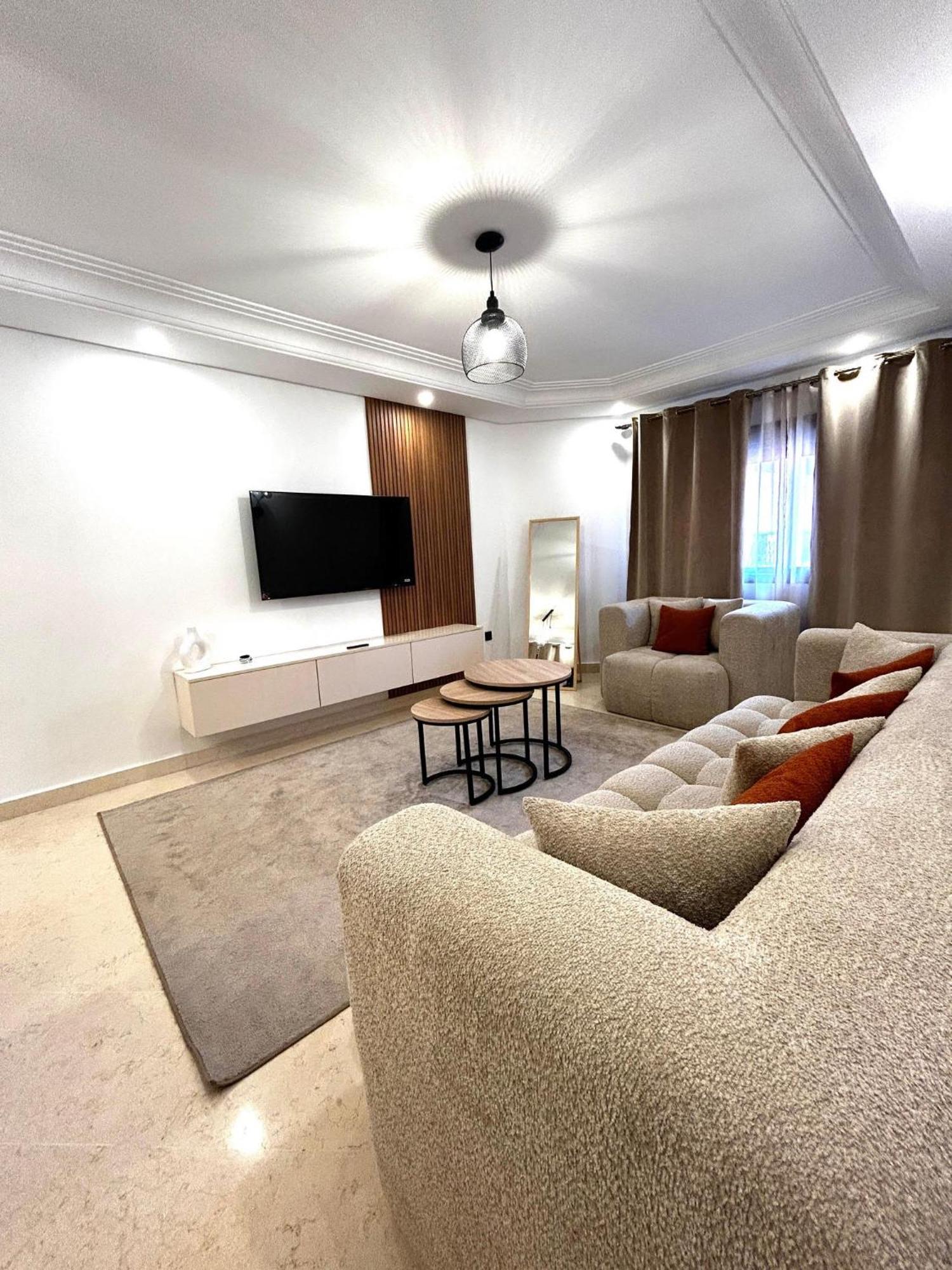 Charmant Appartement A Gueliz Marakeş Dış mekan fotoğraf